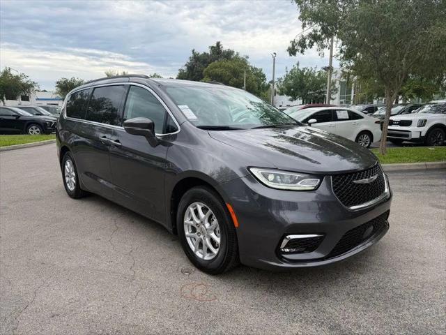 2022 Chrysler Pacifica Touring L for sale in Gainesville, FL