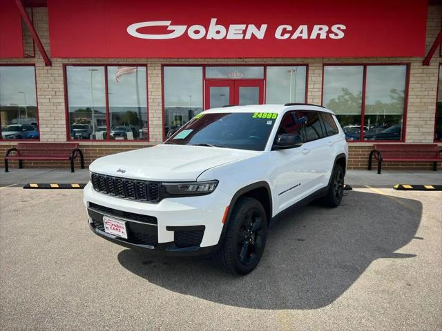 2021 Jeep Grand Cherokee Altitude 4x4 for sale in Middleton, WI