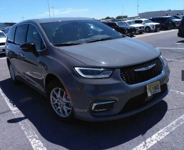 2025 Chrysler Pacifica Select for sale in Grand Junction, CO