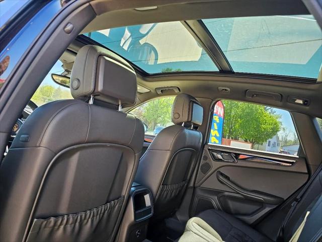 2015 Porsche Macan S