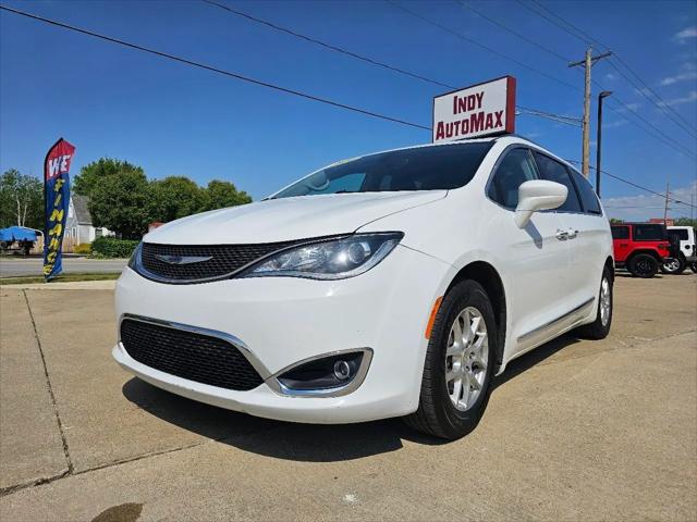 2020 Chrysler Pacifica Touring L for sale in Kokomo, IN