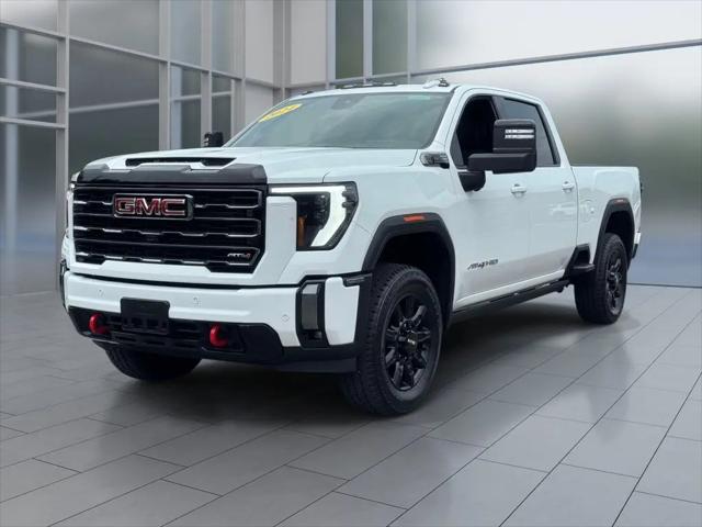 2024 GMC Sierra 2500HD 4WD Crew Cab Standard Bed AT4 for sale in Riverhead, NY