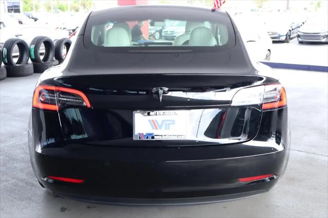 2022 Tesla Model 3 Rear-Wheel Drive