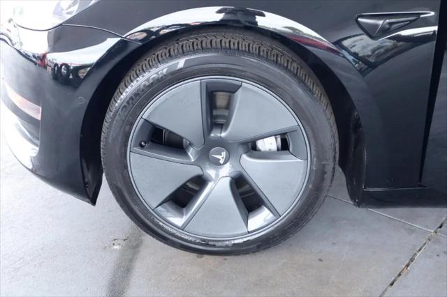 2022 Tesla Model 3 Rear-Wheel Drive