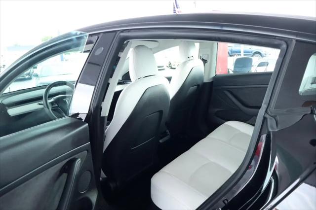 2022 Tesla Model 3 Rear-Wheel Drive