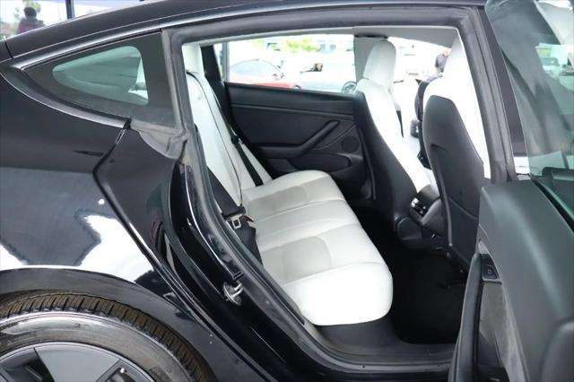 2022 Tesla Model 3 Rear-Wheel Drive