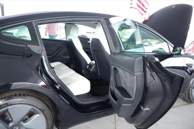 2022 Tesla Model 3 Rear-Wheel Drive