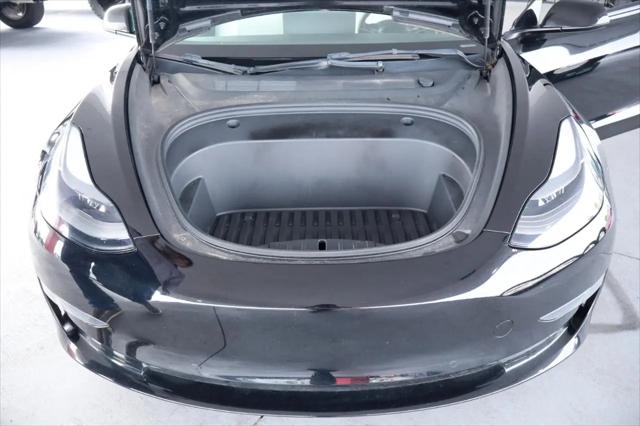 2022 Tesla Model 3 Rear-Wheel Drive