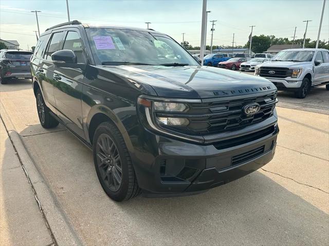 2025 Ford Expedition Platinum for sale in Manhattan, KS