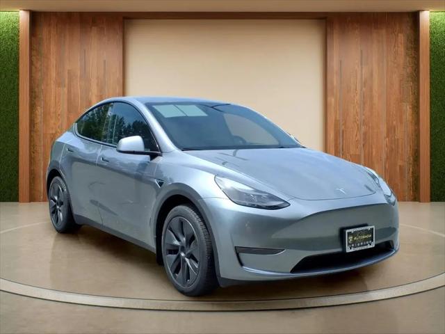 2024 Tesla Model Y Long Range Dual Motor All-Wheel Drive for sale in Huntersville, NC