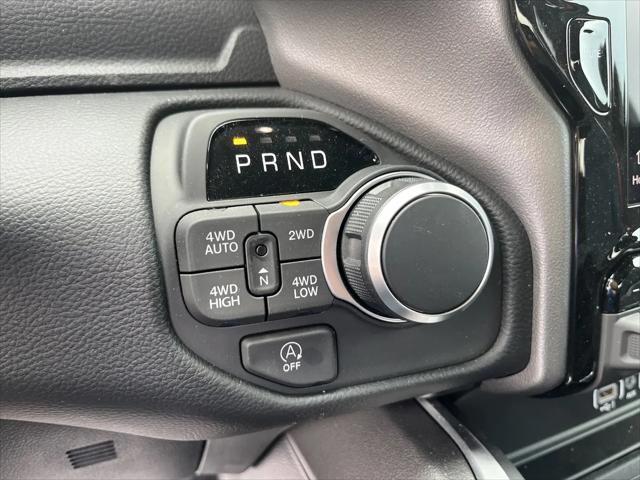 2026 Ram 1500 Big Horn Crew Cab 4x4 57 Box
