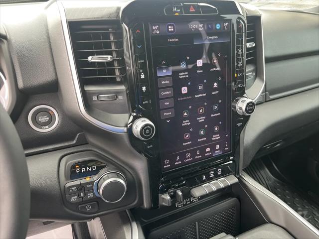 2026 Ram 1500 Big Horn Crew Cab 4x4 57 Box