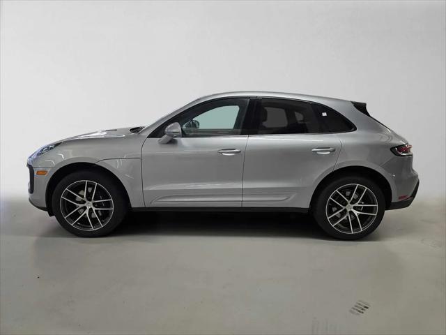 2025 Porsche Macan Macan