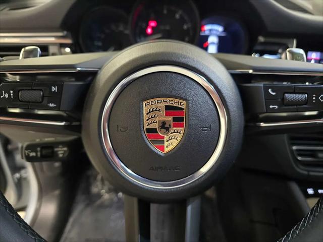 2025 Porsche Macan Macan