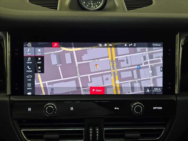 2025 Porsche Macan Macan