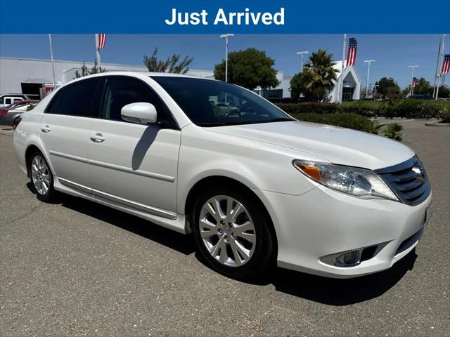 2011 Toyota Avalon Limited for sale in Tracy, CA