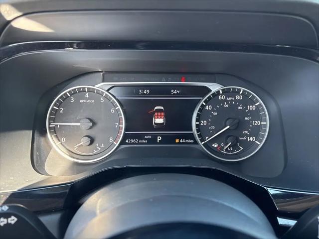 2023 Nissan Pathfinder SL 4WD