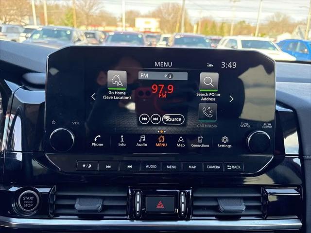 2023 Nissan Pathfinder SL 4WD