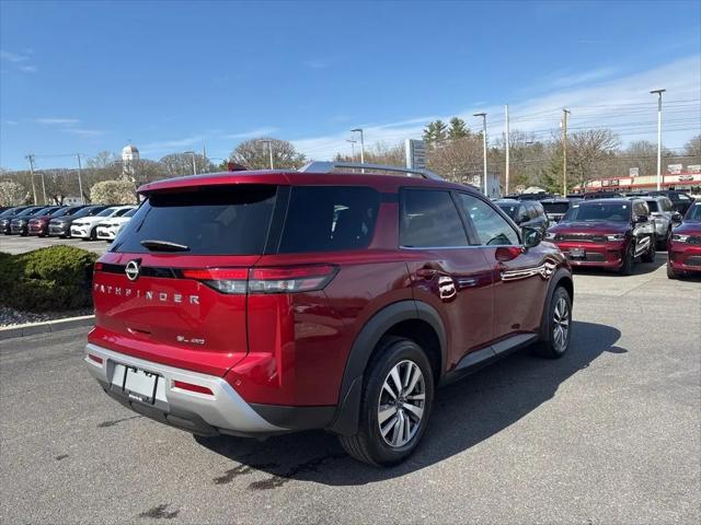 2023 Nissan Pathfinder SL 4WD