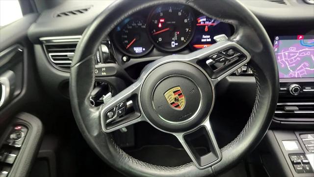 2021 Porsche Macan Macan