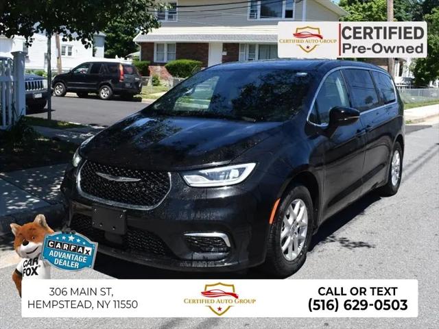2024 Chrysler Pacifica Touring L for sale in Hempstead, NY