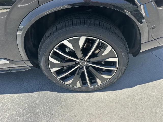 2026 Volvo XC90 Plus, B6 AWD Gas mild hybrid, Gasoline, Bright, 7 Seats
