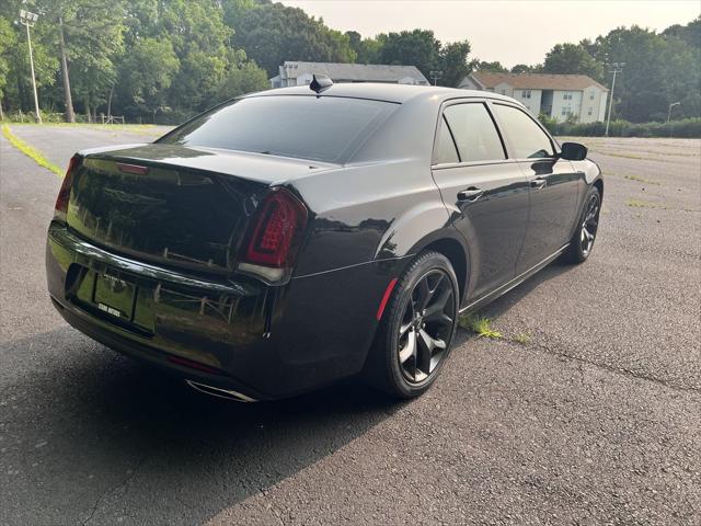 2023 Chrysler 300 Touring L 2023 Chrysler 300 Touring L