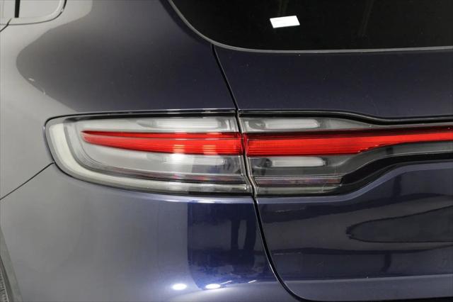 2022 Porsche Macan S