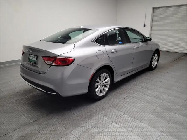 2015 Chrysler 200 Limited