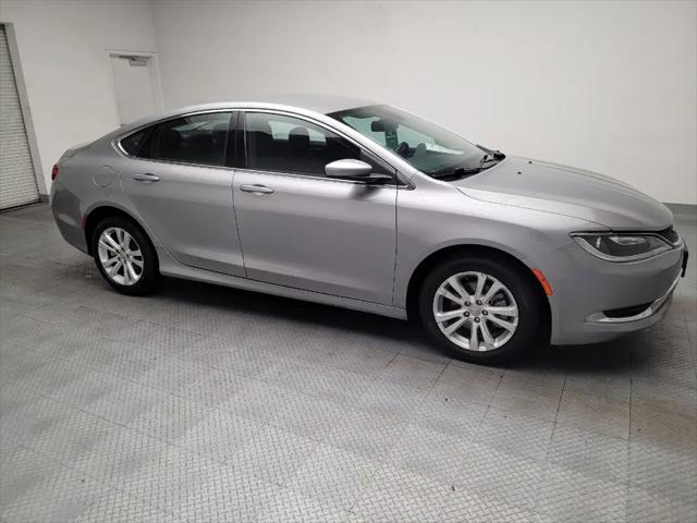 2015 Chrysler 200 Limited