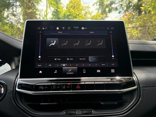 2026 Jeep Compass Latitude Altitude