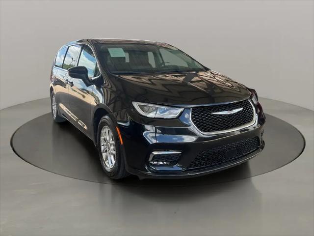 2023 Chrysler Pacifica Touring L for sale in plano, TX