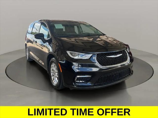 2023 Chrysler Pacifica Touring L for sale in plano, TX