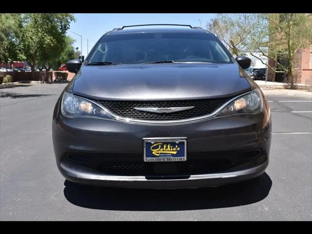 2021 Chrysler Voyager LXI