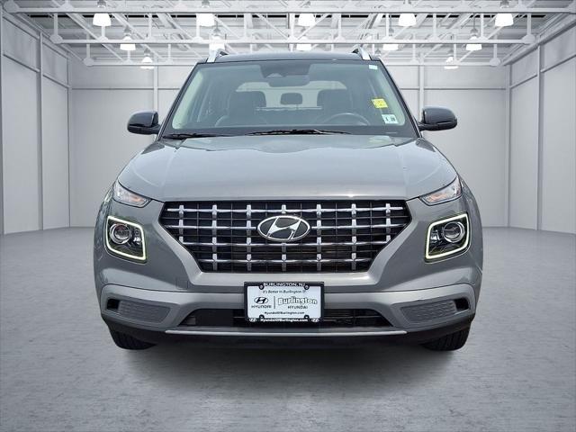 2023 Hyundai Venue Limited 2023 Hyundai Venue Limited