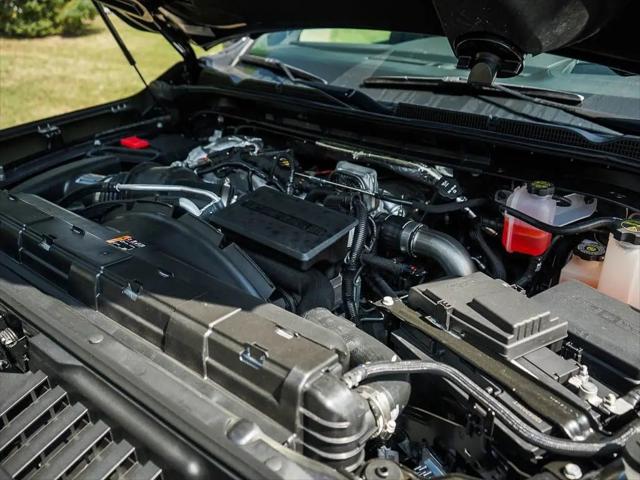 2026 GMC Sierra 2500HD Crew Cab, Standard Bed, AT4, 4WD