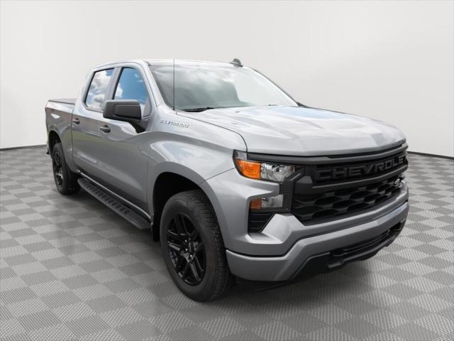 2024 Chevrolet Silverado 1500 4WD Crew Cab Short Bed Custom