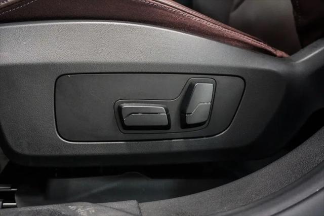 2025 BMW Coupe xDrive