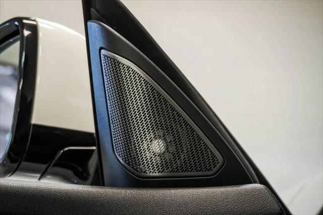 2025 BMW Coupe xDrive
