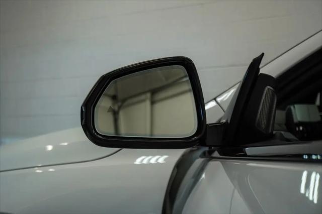 2025 BMW Coupe xDrive