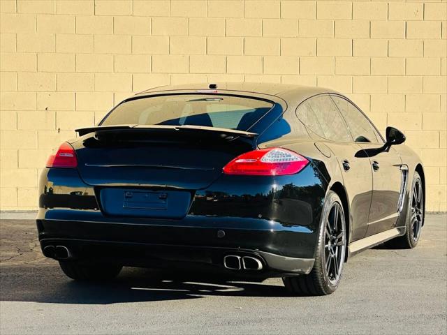 2012 Porsche Panamera Turbo