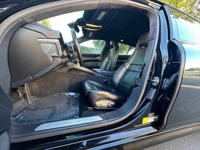 2012 Porsche Panamera Turbo