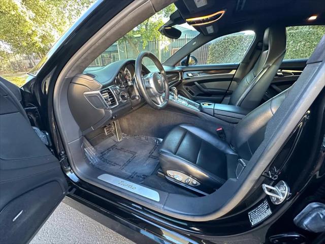 2012 Porsche Panamera Turbo