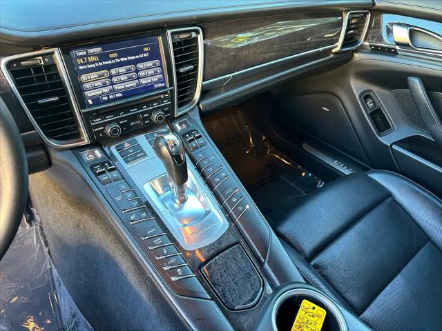 2012 Porsche Panamera Turbo