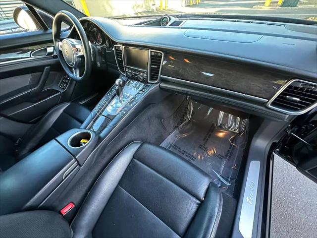 2012 Porsche Panamera Turbo