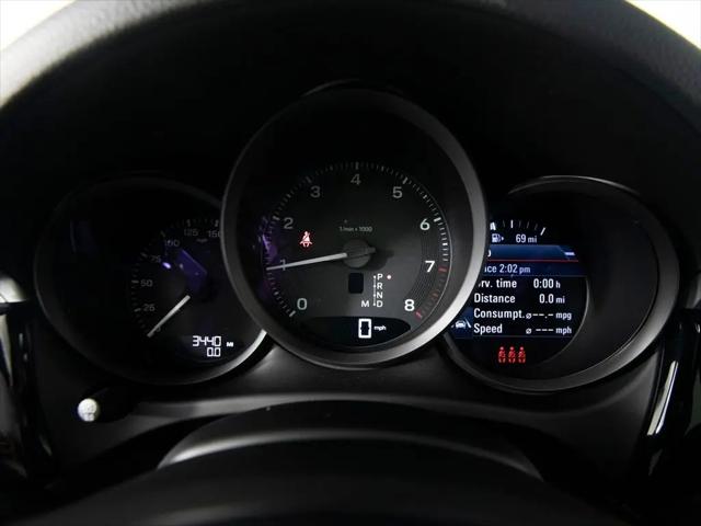 2026 Porsche Macan Macan