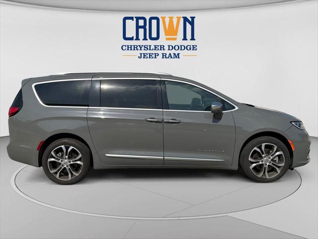 2022 Chrysler Pacifica Pinnacle AWD