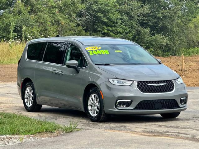2023 Chrysler Pacifica Touring L for sale in Mt Orab, OH