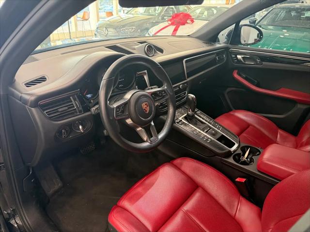 2020 Porsche Macan S