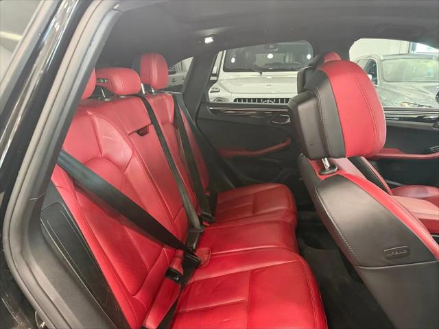 2020 Porsche Macan S